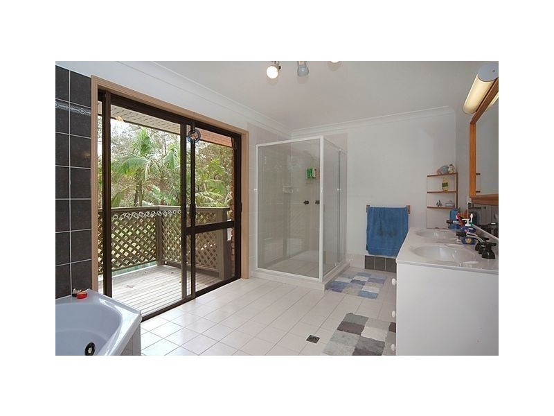 13 Beausang Place, Ormeau QLD 4208