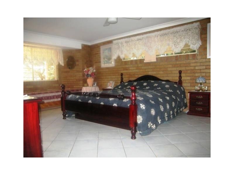 39 Sears Rd, Yatala QLD 4207