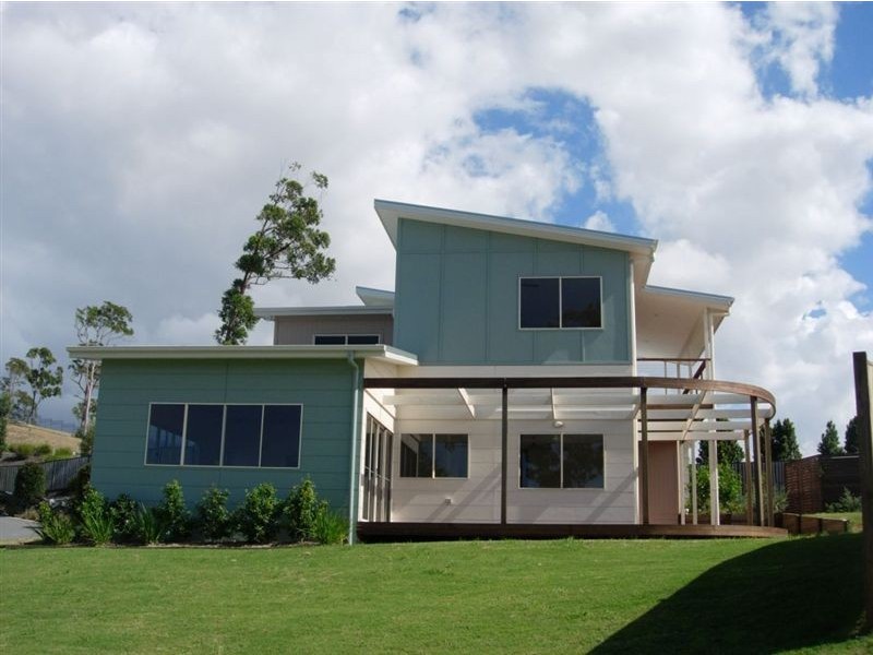 Coomera Waters QLD 4209