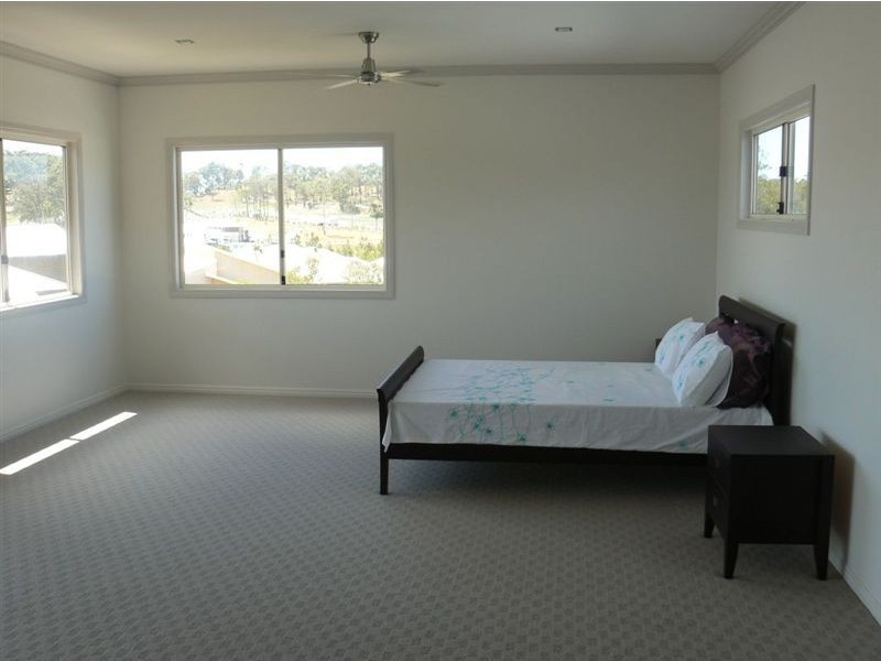 Coomera Waters QLD 4209