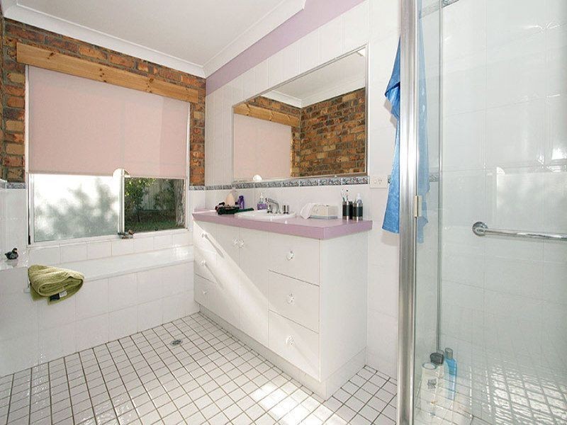 12a Ferguson Rd, Yatala QLD 4207