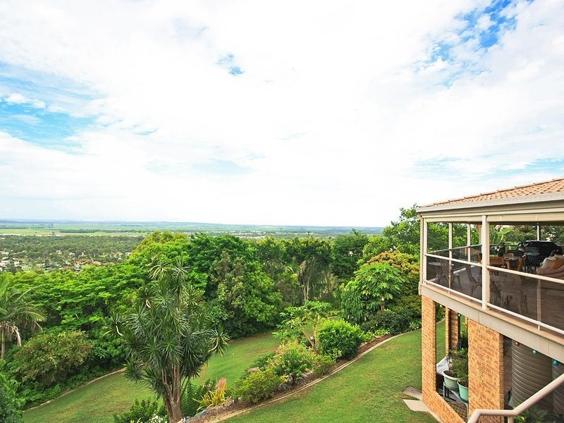 8 Kirk Outlook, Ormeau QLD 4208