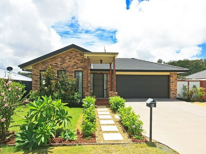 6 Greenleaf St, Upper Coomera QLD 4209