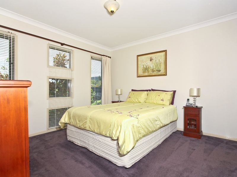 6 Greenleaf St, Upper Coomera QLD 4209