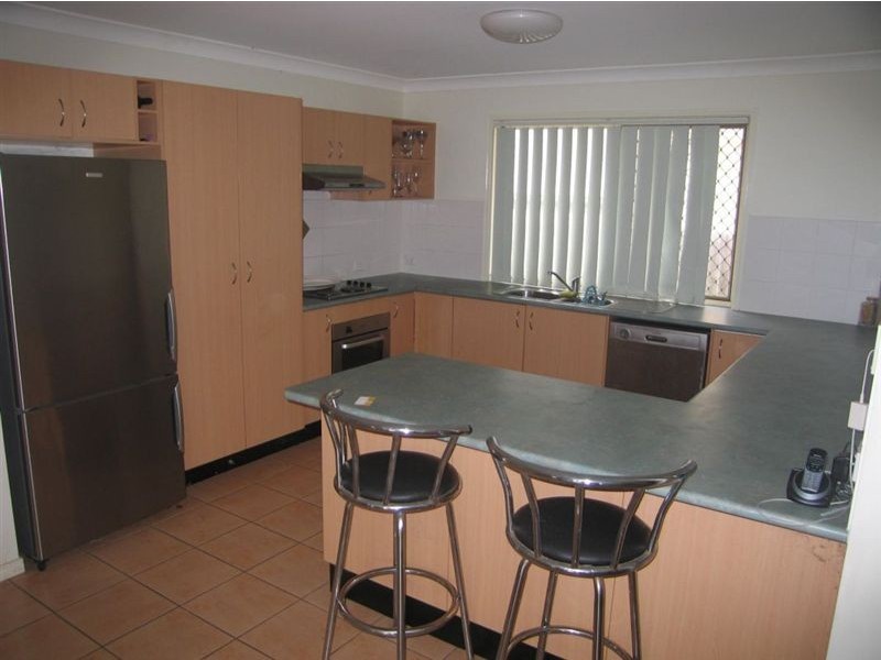 6 Carallia Court, Ormeau QLD 4208