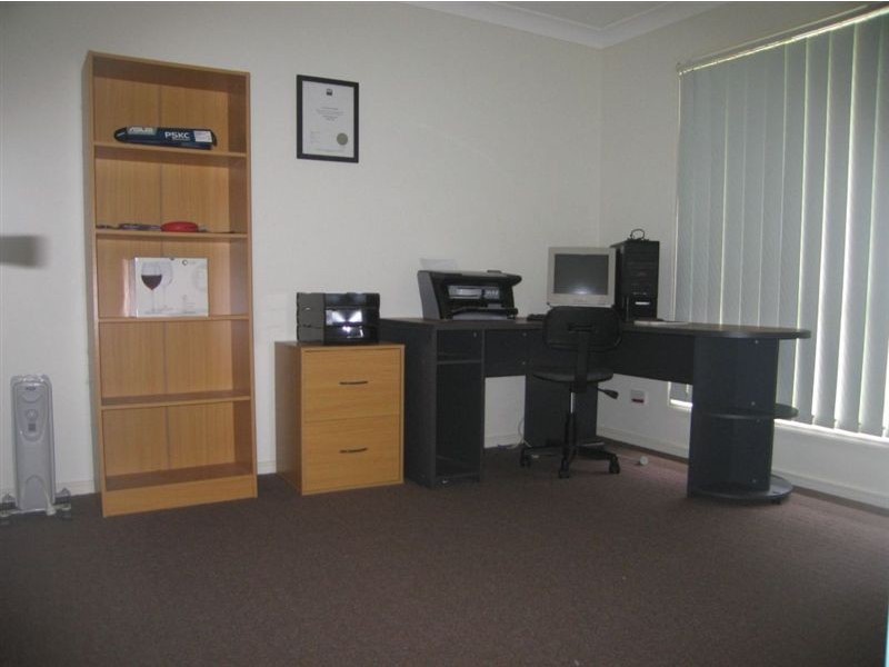 6 Carallia Court, Ormeau QLD 4208