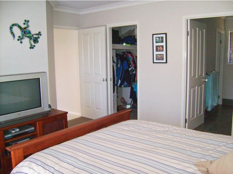 10 Lynbrook Ave, Ormeau QLD 4208