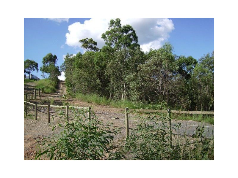 38 Oppermann Dr, Ormeau QLD 4208