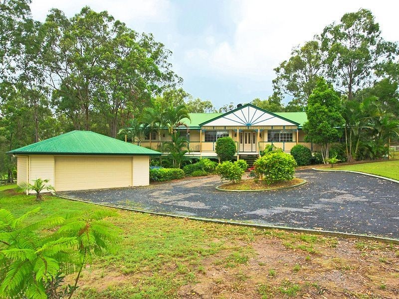 4 Oppermann Drive, Ormeau QLD 4208