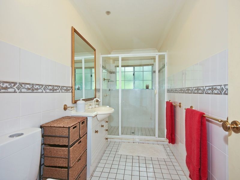 4 Oppermann Drive, Ormeau QLD 4208