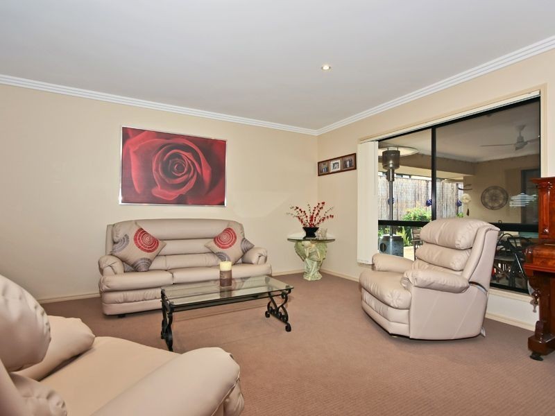 3 Emmaville Cr, Ormeau QLD 4208