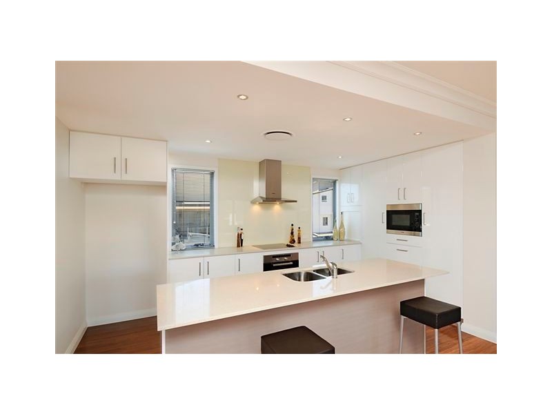 Robina QLD 4226