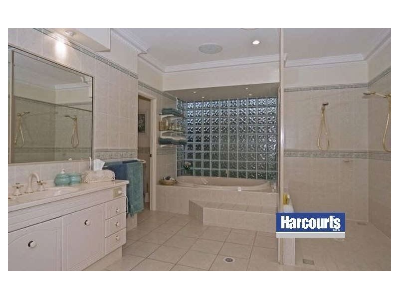3 Lumeah Ave, Pimpama QLD 4209