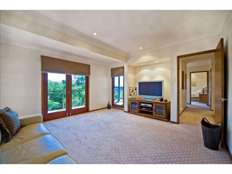 34 Hidden Court, Kingsholme QLD 4208