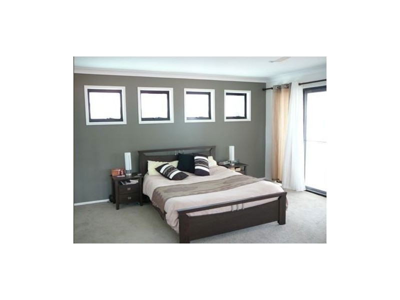 19 Emmaville Cr, Ormeau QLD 4208