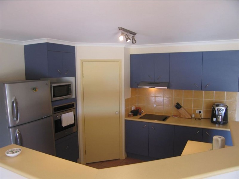 6-8 Kismet Ct, Yatala QLD 4207