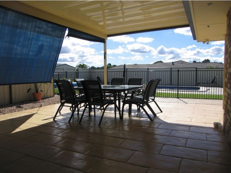 6-8 Kismet Ct, Yatala QLD 4207