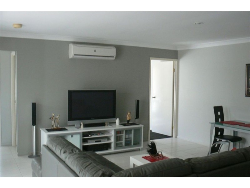 2/23 Kay Court, Ormeau QLD 4208