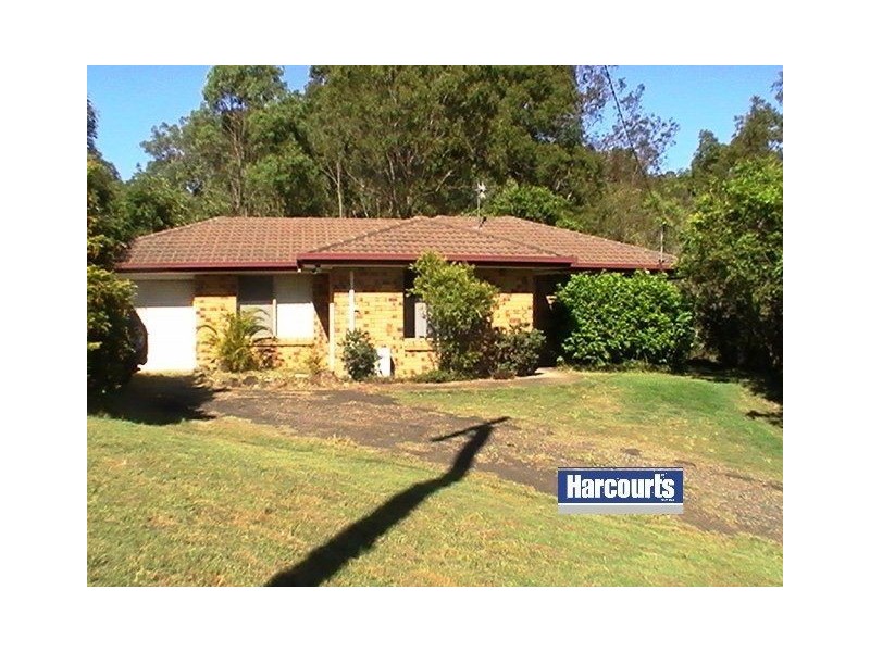 33 Scarvell Place, Kooralbyn QLD 4285