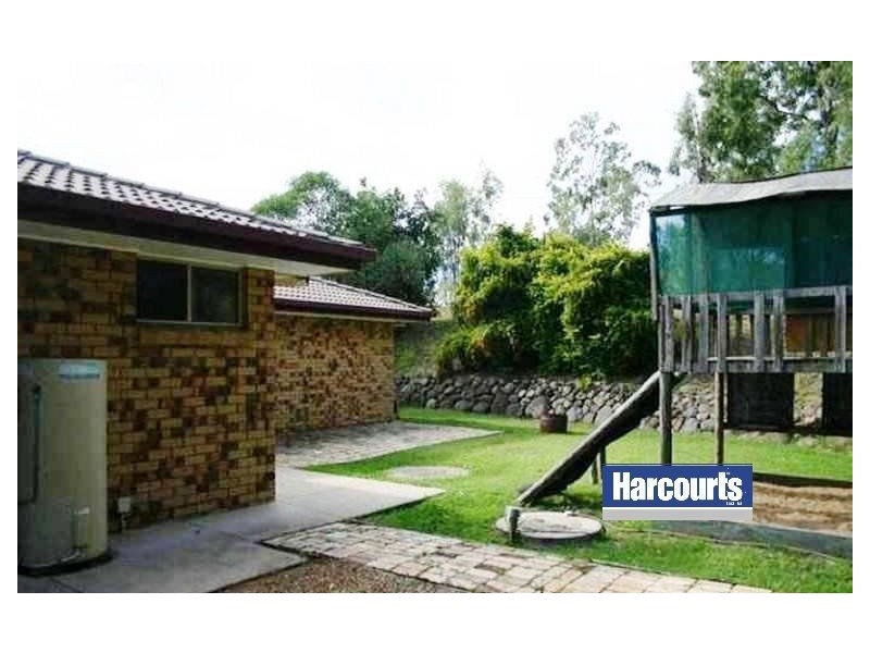 33 Scarvell Place, Kooralbyn QLD 4285