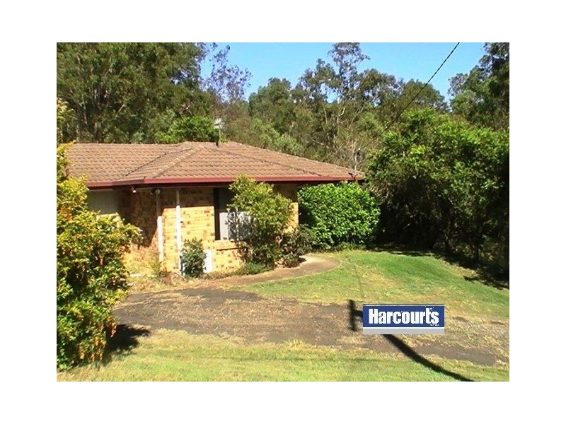 33 Scarvell Place, Kooralbyn QLD 4285