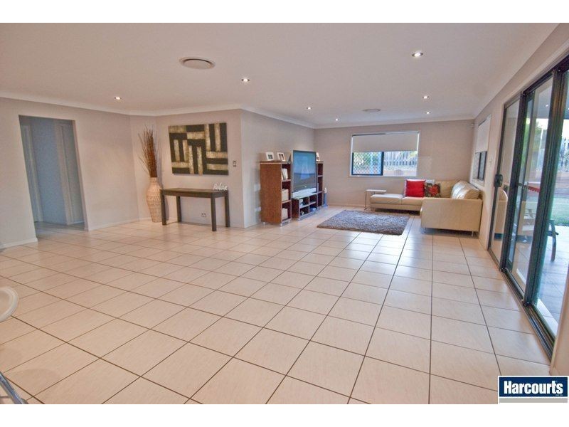 13 Tarella Ct, Ormeau QLD 4208