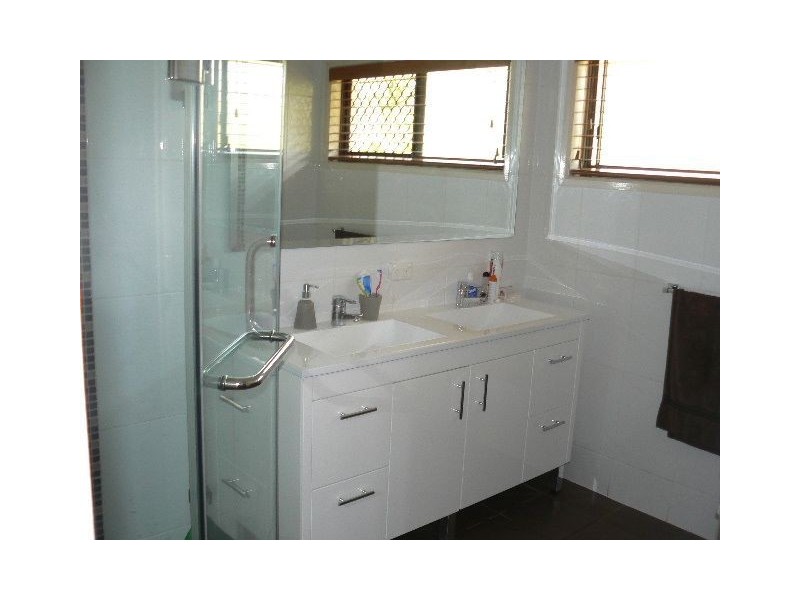 7 Umbango Drive, Pimpama QLD 4209