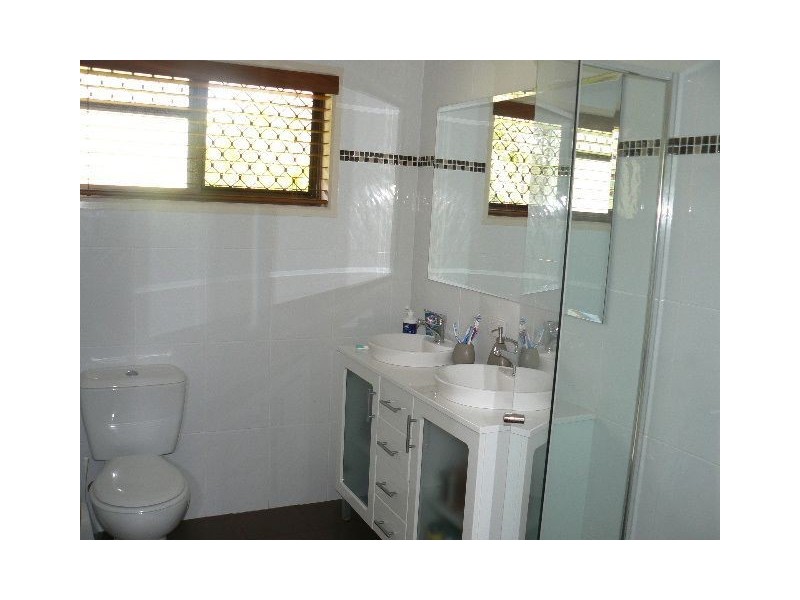 7 Umbango Drive, Pimpama QLD 4209