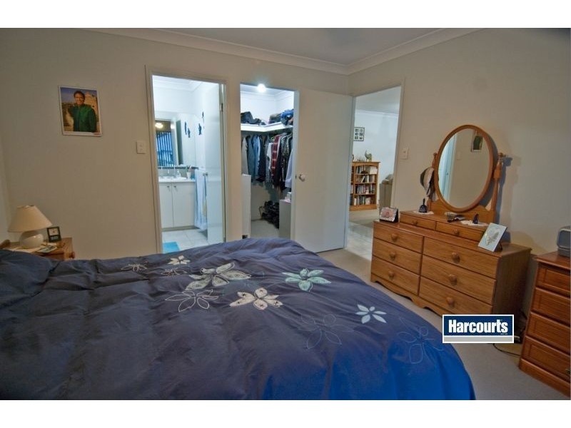 11 Lilyvale Crescent, Ormeau QLD 4208