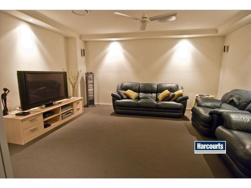 20 Lauradale Crescent, Ormeau QLD 4208