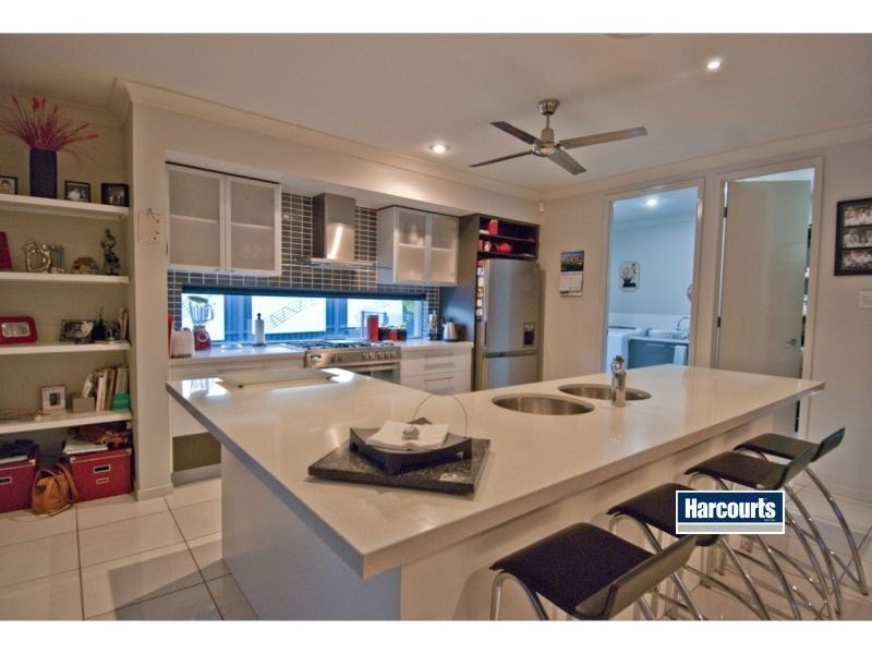 20 Lauradale Crescent, Ormeau QLD 4208