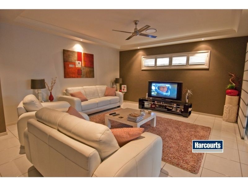 20 Lauradale Crescent, Ormeau QLD 4208