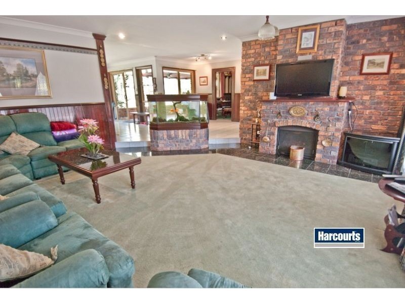 5 Beausang Place, Ormeau QLD 4208