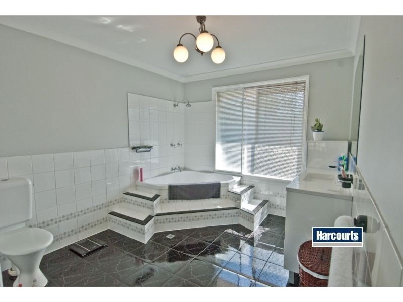 5 Beausang Place, Ormeau QLD 4208