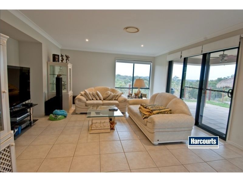 25 Lucas Crescent, Ormeau QLD 4208