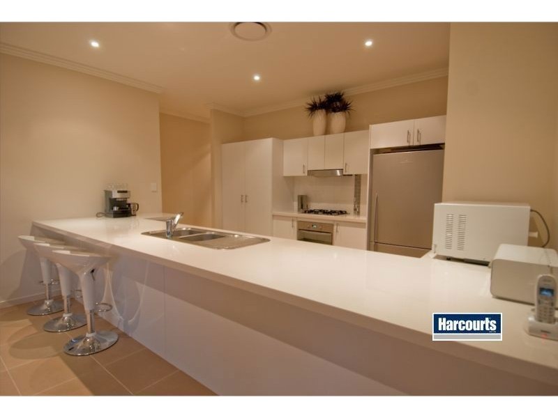 44 Lauradale Cres, Ormeau QLD 4208