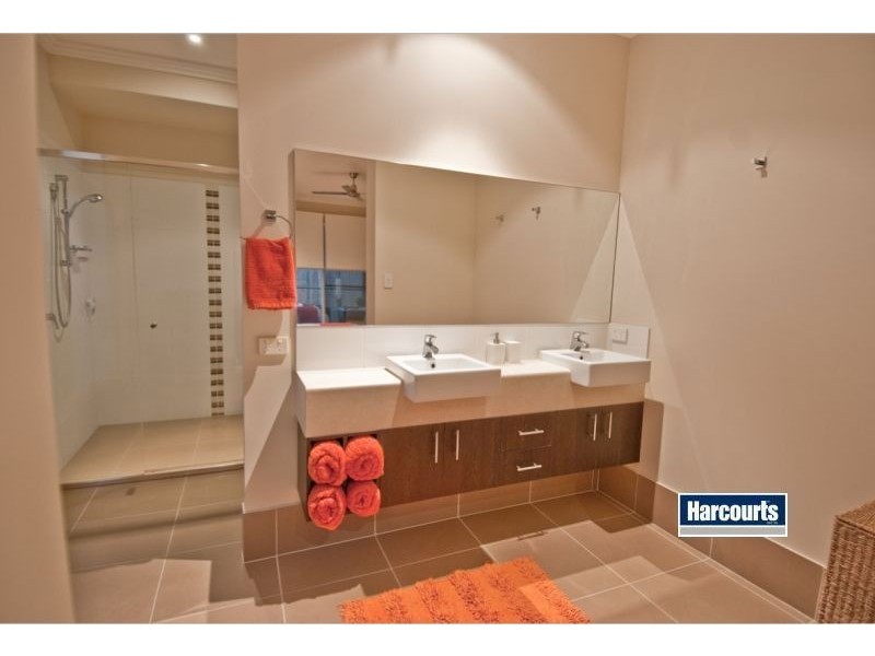 44 Lauradale Cres, Ormeau QLD 4208