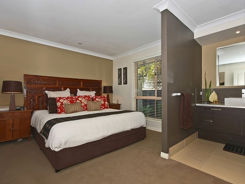 3 Labrador Court, Shailer Park QLD 4128