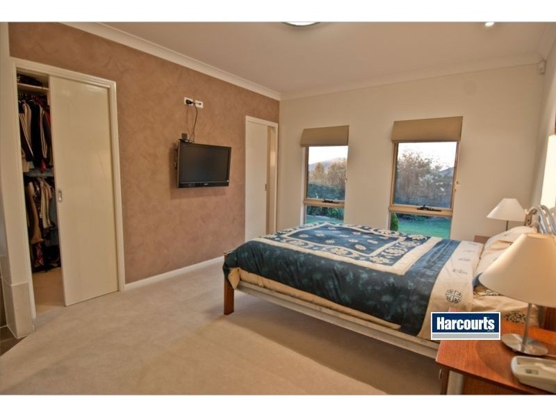 30 Maidenwell Road, Ormeau QLD 4208