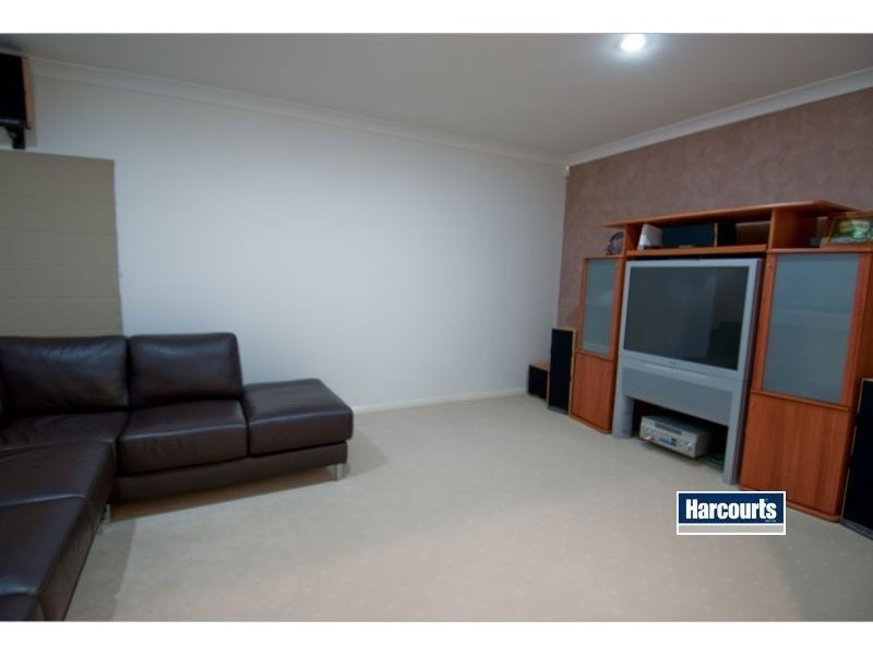 30 Maidenwell Road, Ormeau QLD 4208