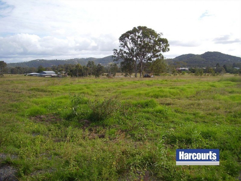 9 Jackson Lane, Yatala QLD 4207