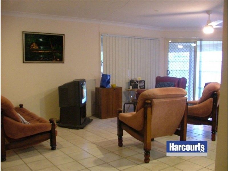 69 Gawain Drive, Ormeau QLD 4208