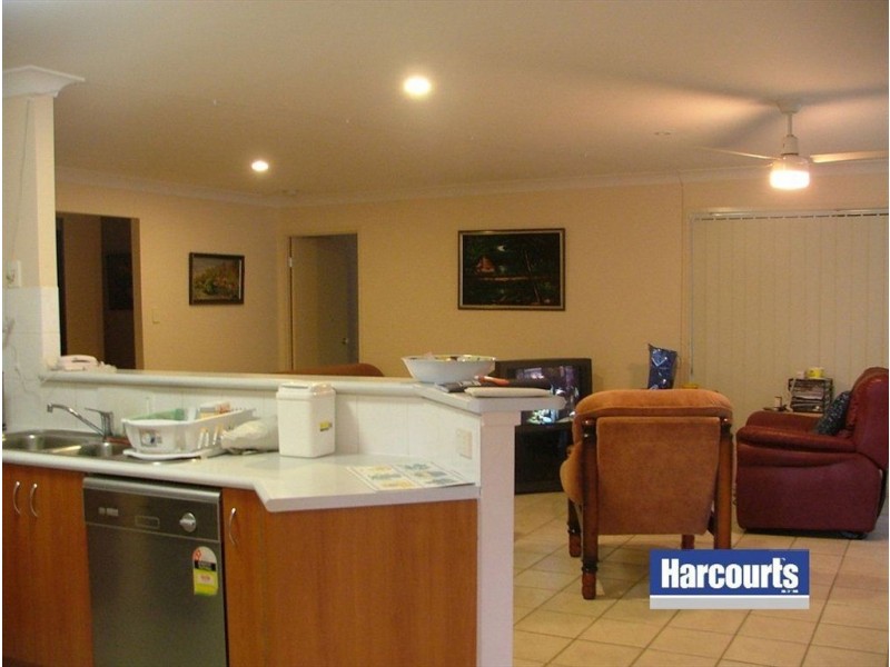 69 Gawain Drive, Ormeau QLD 4208