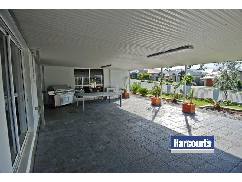 27 Maidenwell Road, Ormeau QLD 4208
