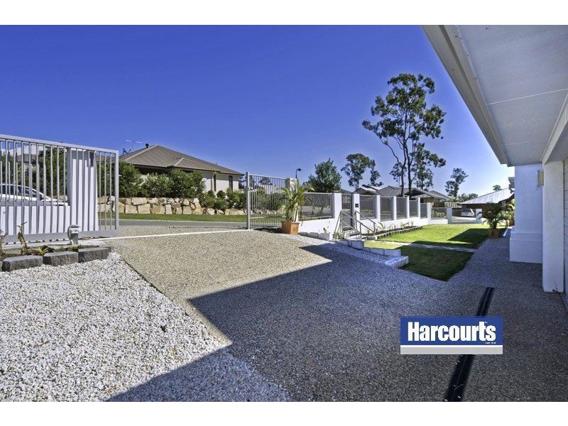 27 Maidenwell Road, Ormeau QLD 4208