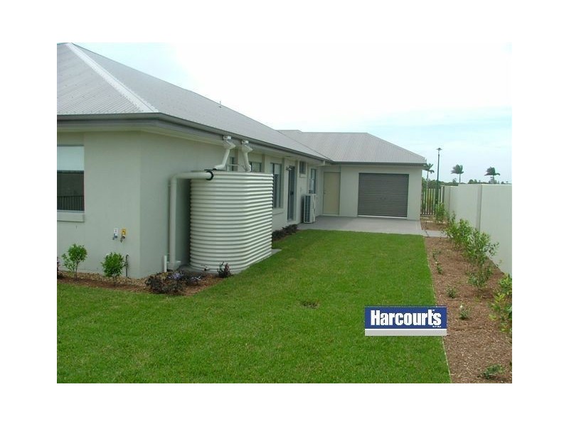 16 Sunset Place, Jacobs Well QLD 4208
