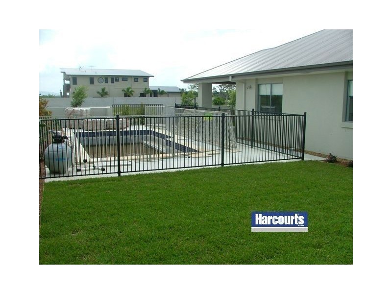 16 Sunset Place, Jacobs Well QLD 4208