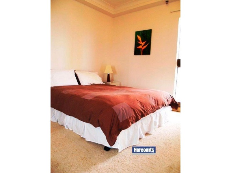 21/2 Admiralty Drive, Surfers Paradise QLD 4217