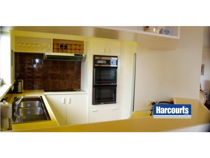 21/2 Admiralty Drive, Surfers Paradise QLD 4217