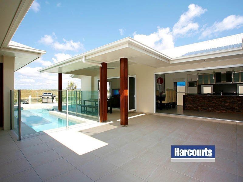 11 Windward Place, Jacobs Well QLD 4208